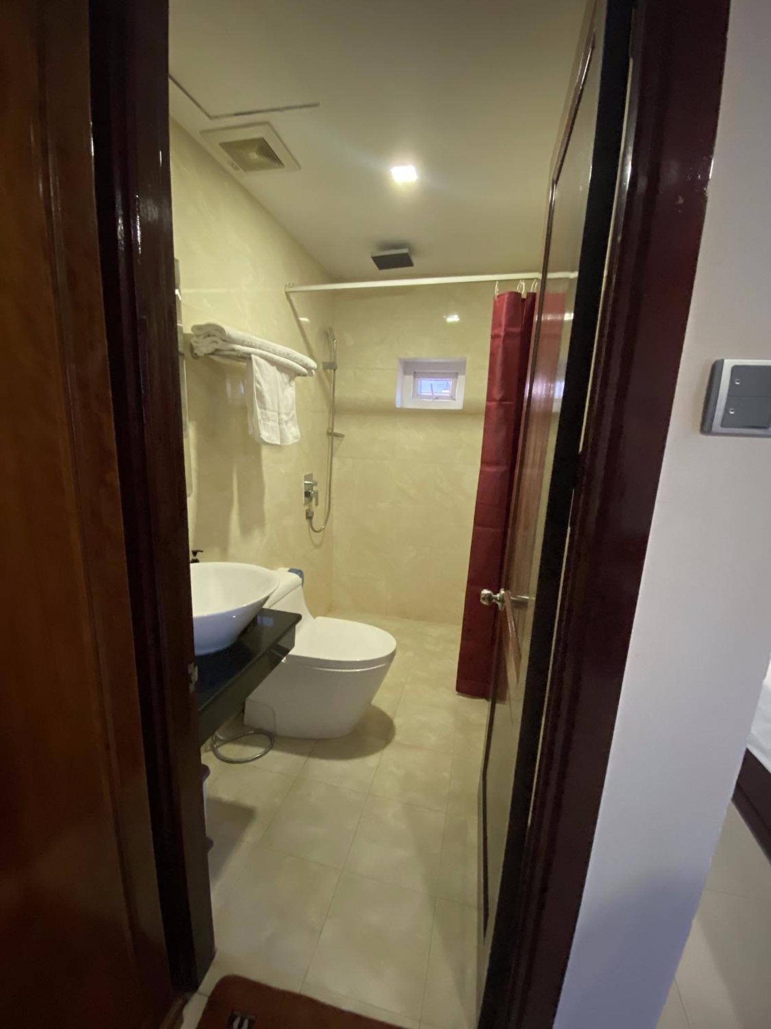 Kingdom Danang Hotel Exterior photo